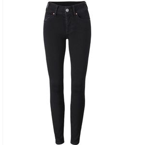 CAbi Cinch Skinny Size 2